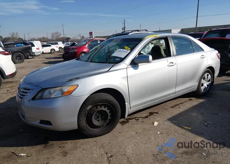2009 Toyota Camry z USA, uszkodzony, nr VIN 4T1BE46K69U400835